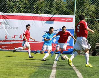 以球會(huì)友，傳動(dòng)你我